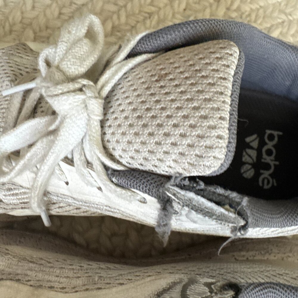 Bahe Recharge Grounded Running Shoe US 10 Frost - Picture 4 of 8